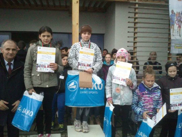 V Otwarte Biegi Przełajowe nad Zalewem Mietkowskim.